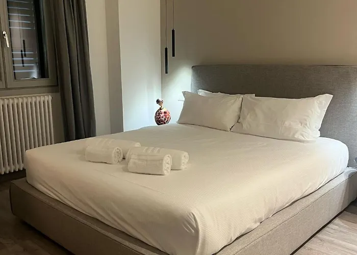 公寓 Charming Lake Como Stay - Central & Scenic *